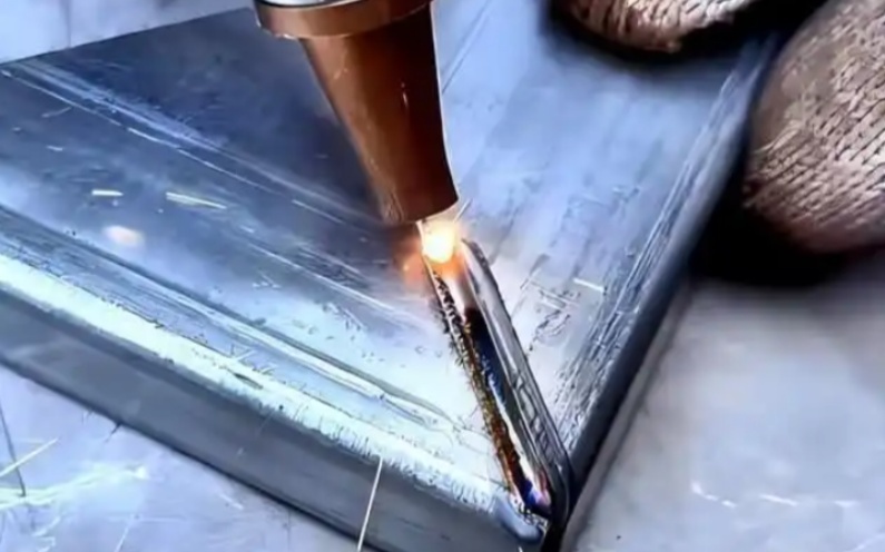 光纤激光焊接机品牌推荐与选购指南