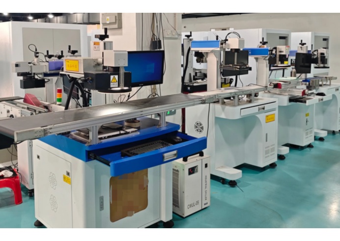 CCD视觉定位激光打标机vs普通激光打标机：全面比较