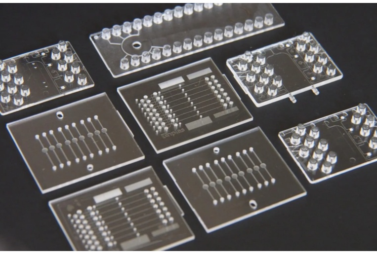 塑料激光焊接机安装服务