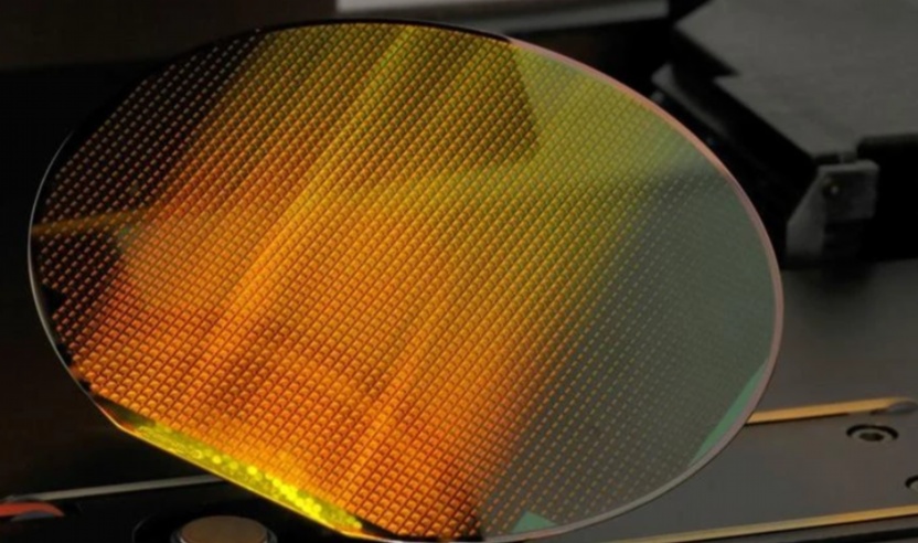 精密划片机产线效率提升实证报告