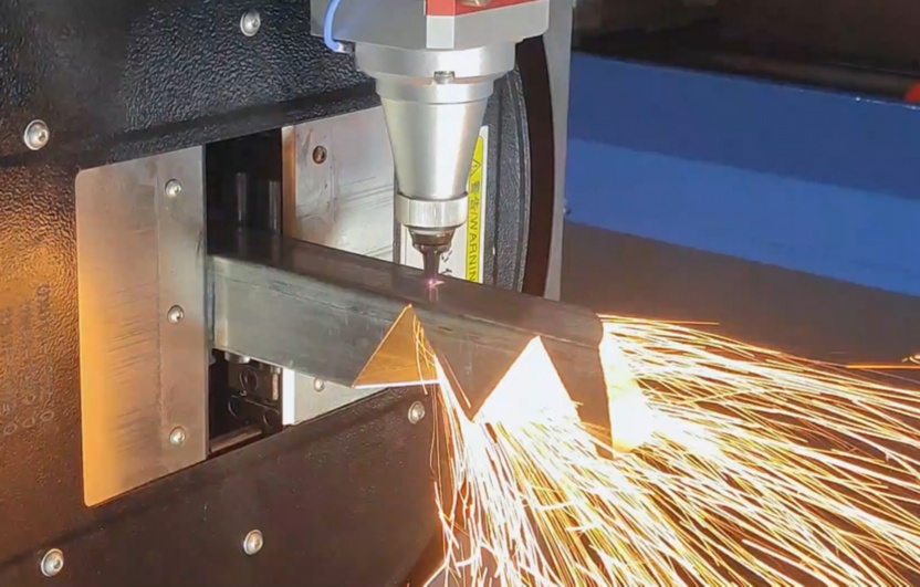 激光模切机设备交付周期与项目管理经验