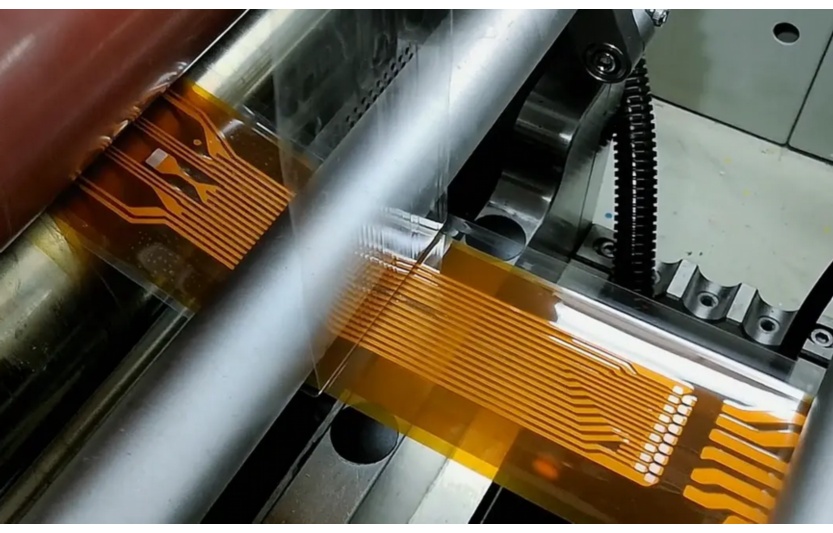 激光模切机在柔性屏与保护膜切割中的实践